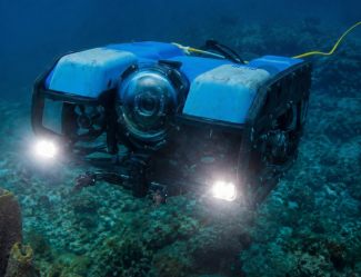 ROV submarino em operação